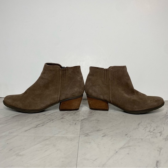 Blondo Valli Brown Waterproof Bootie 8M - Picture 6 of 13